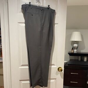 Haggar Men's Gray Dress Pants